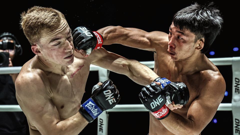ONE Friday Fights 173: Тонглампун FA Group взял верх над Дионатой Сантусом Тобиашем раздельным решением судей