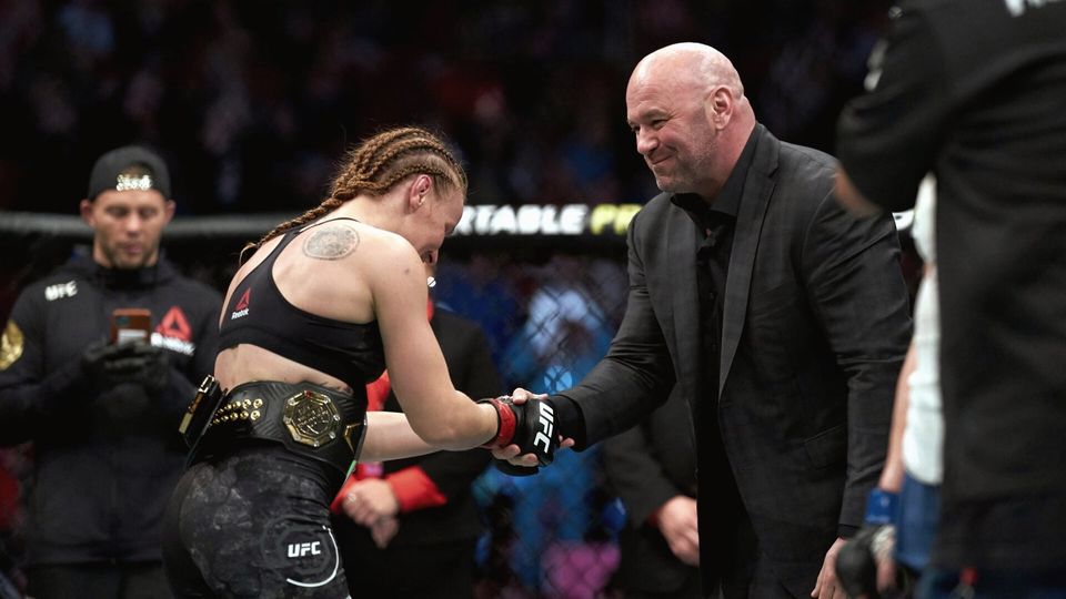 Ариэль Хельвани заявил, что UFC настоял на освобождении Валентиной Шевченко чемпионского пояса
