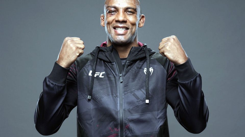 Эдсон Барбоза подписал контракт с ACBJJ после ухода из UFC