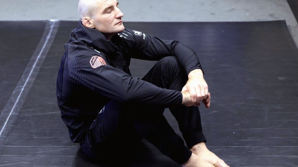 Шон Стрикленд пригрозил уходом из UFC и допустил бой с Джейком Полом