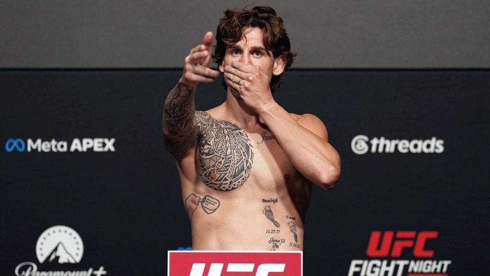 Трое бойцов не уложились в лимит на взвешивании UFC Vegas 122