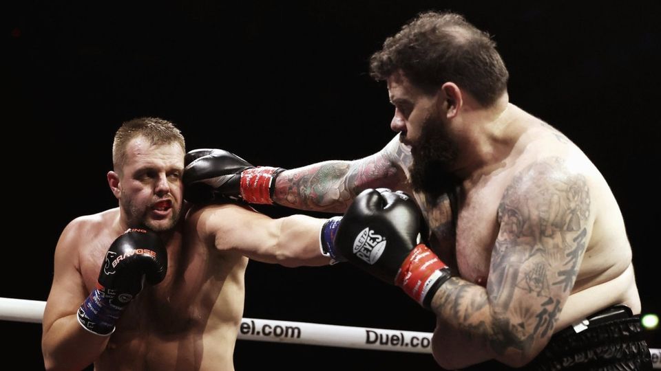Плинио Крус нокаутировал Гэри Олива в дебютном бою на Misfits Boxing