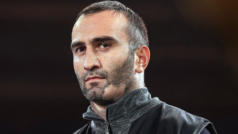 Мурат Гассиев потерял статус полноценного чемпиона мира WBA